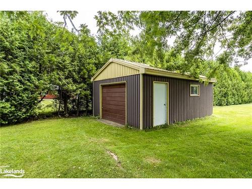 135 Balm Beach Road E, Tiny, ON - Outdoor