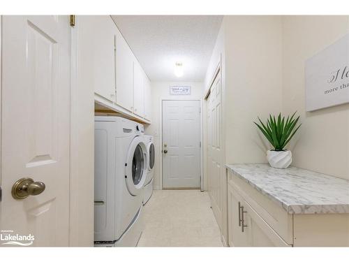 103 Old Centurian Road, Huntsville, ON - Indoor Photo Showing Laundry Room