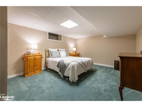 103 Old Centurian Road, Huntsville, ON - Indoor Photo Showing Bedroom