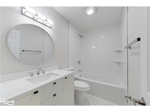 42 Courtice Crescent, Collingwood, ON - Indoor Photo Showing Bathroom