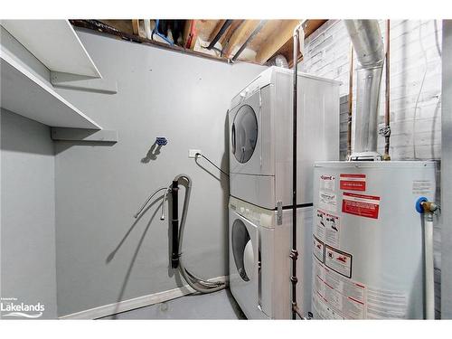 42 Courtice Crescent, Collingwood, ON - Indoor Photo Showing Laundry Room