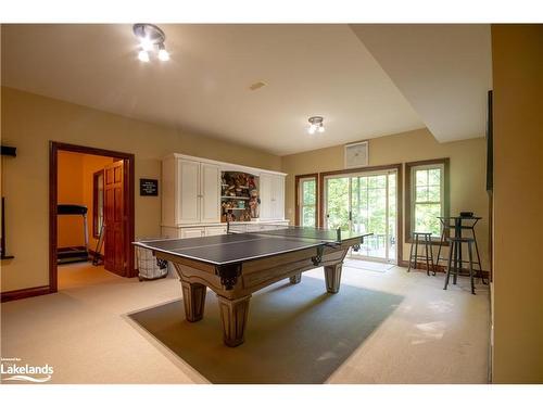 1024 Grainger Grove Road, Lake Of Bays, ON - Indoor Photo Showing Other Room