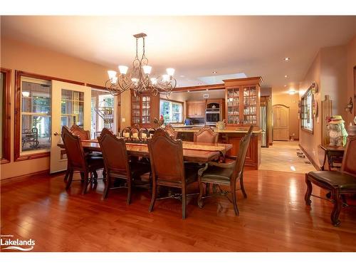 1024 Grainger Grove Road, Lake Of Bays, ON - Indoor Photo Showing Dining Room