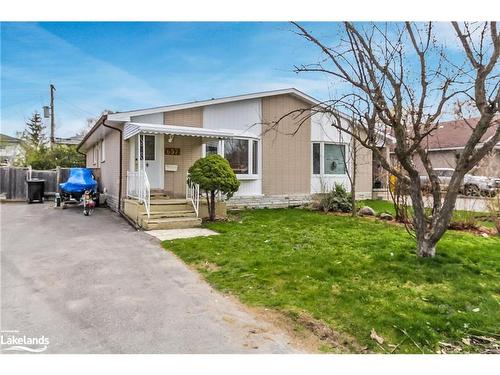 657 Oak Street, Collingwood, ON - Outdoor With Facade