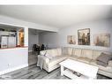 657 Oak Street, Collingwood, ON  - Indoor Photo Showing Living Room 