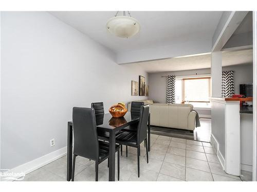 657 Oak Street, Collingwood, ON - Indoor Photo Showing Dining Room