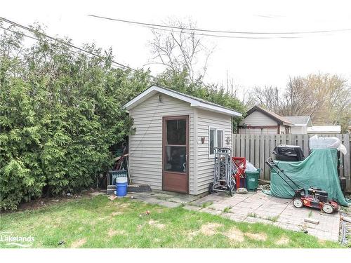 657 Oak Street, Collingwood, ON - Outdoor