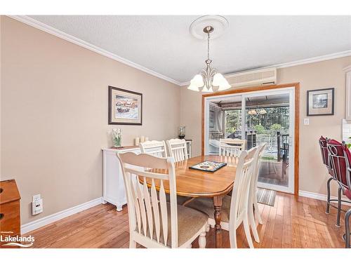 239 Oxbow Park Drive, Wasaga Beach, ON - Indoor Photo Showing Dining Room