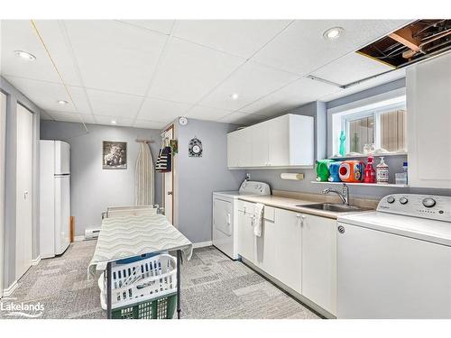 239 Oxbow Park Drive, Wasaga Beach, ON - Indoor Photo Showing Laundry Room