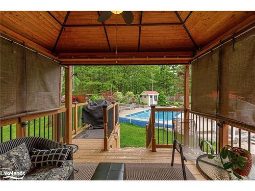 239 Oxbow Park Drive, Wasaga Beach, ON - Outdoor With Deck Patio Veranda With Exterior