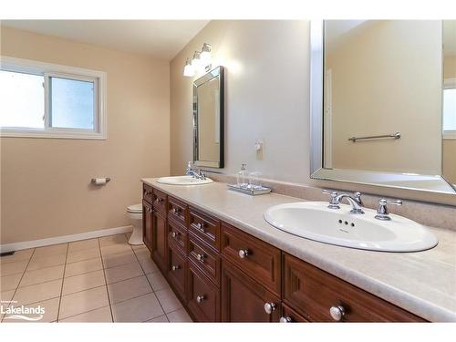 10 Sunset Court, Wasaga Beach, ON - Indoor Photo Showing Bathroom