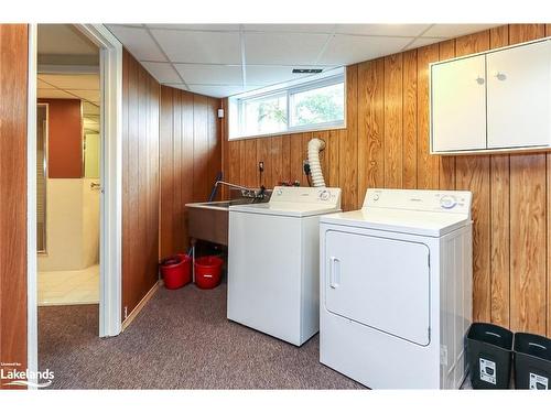 10 Sunset Court, Wasaga Beach, ON - Indoor Photo Showing Laundry Room