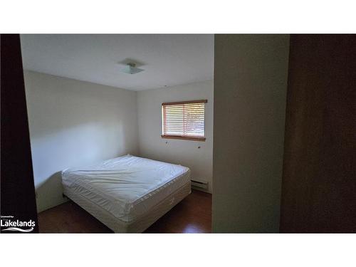 33 Houston Lane, Seguin, ON - Indoor Photo Showing Bedroom