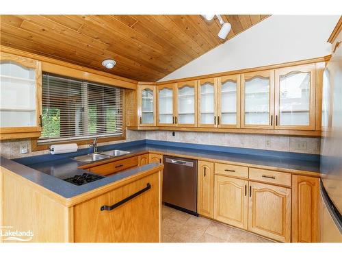 1094 Crumby Lake Drive, Dorset, ON - Indoor Photo Showing Kitchen With Double Sink