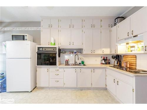 158502 7Th Line, Meaford, ON - Indoor Photo Showing Kitchen