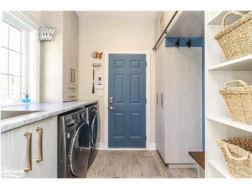 37 Callary Crescent, Collingwood, ON - Indoor Photo Showing Laundry Room