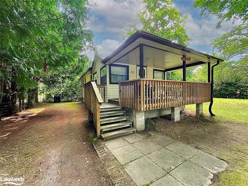 35 Roc Rd, Tiny, ON - Outdoor With Deck Patio Veranda