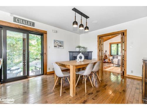 136 Hamlet Road, The Blue Mountains, ON - Indoor Photo Showing Dining Room