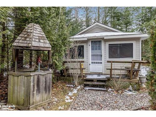 1071 Lawson Road, Tiny, ON - Outdoor With Deck Patio Veranda