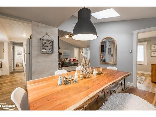 1071 Lawson Road, Tiny, ON - Indoor Photo Showing Dining Room