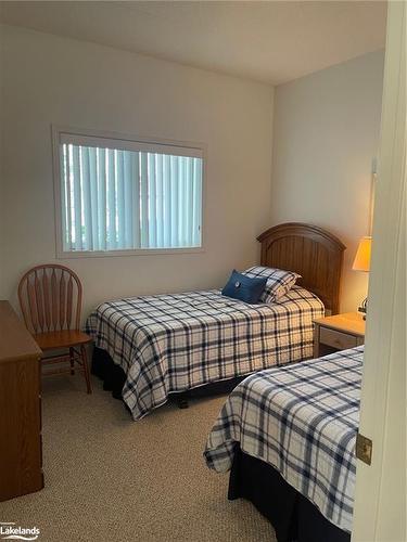 684 Johnston Park Avenue, Collingwood, ON - Indoor Photo Showing Bedroom