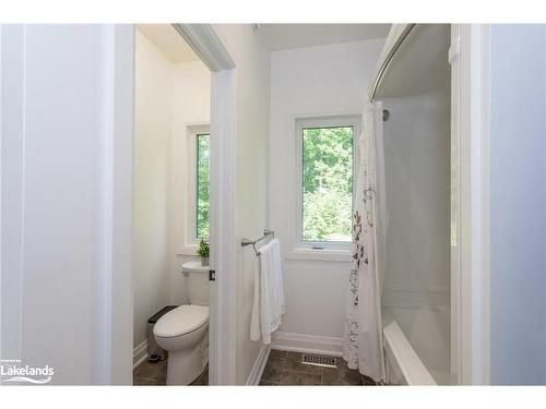 1477 Foreman Road, Port Carling, ON - Indoor Photo Showing Bathroom