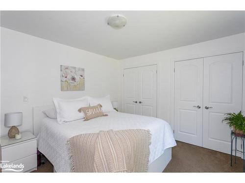 1477 Foreman Road, Port Carling, ON - Indoor Photo Showing Bedroom