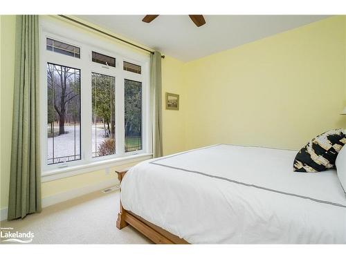 177 Harbour Beach Drive, Meaford, ON - Indoor Photo Showing Bedroom