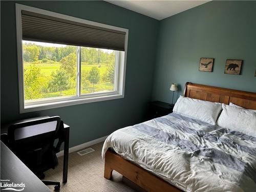 77 Green Briar Drive, Collingwood, ON - Indoor Photo Showing Bedroom