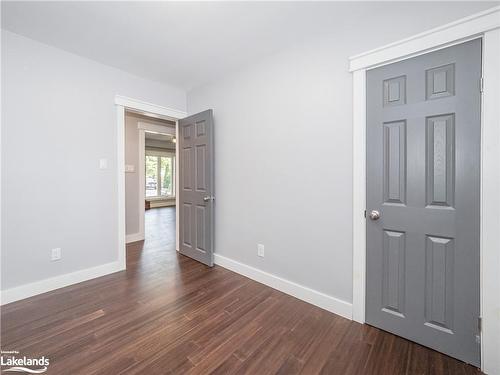 125 Oakwood Drive, Gravenhurst, ON - Indoor Photo Showing Other Room