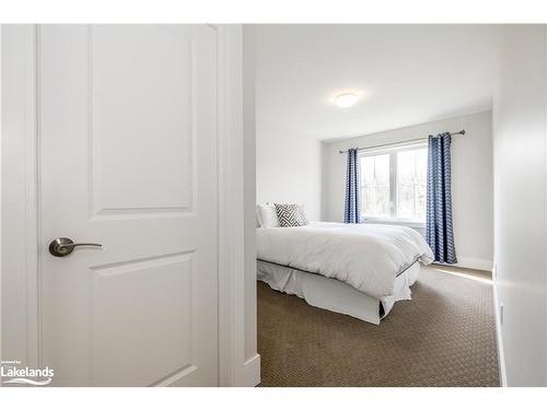 150 Yellow Birch Crescent, The Blue Mountains, ON - Indoor Photo Showing Bedroom