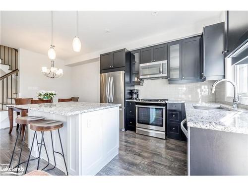 150 Yellow Birch Crescent, The Blue Mountains, ON - Indoor Photo Showing Kitchen With Upgraded Kitchen