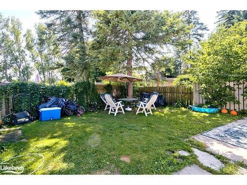 117 13Th Street W, Owen Sound, ON - Outdoor With Backyard