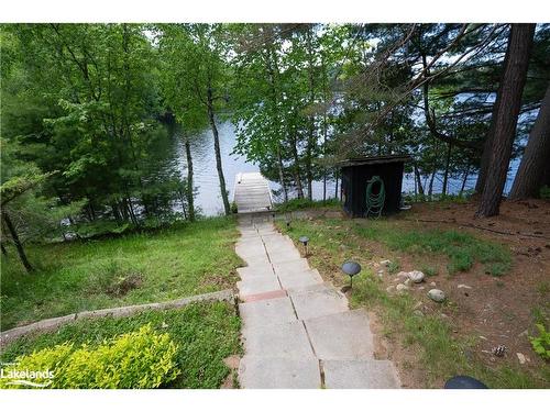 652 North Waseosa Lake Road, Huntsville, ON - Outdoor