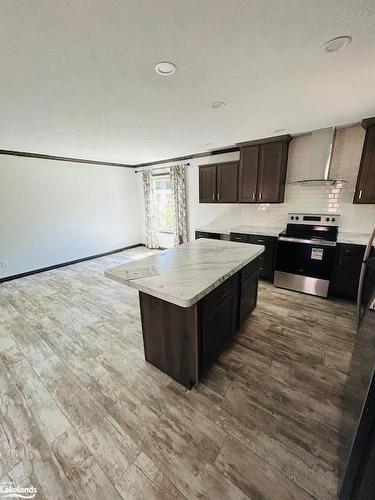 6-1701 Highway 11, Gravenhurst, ON - Indoor Photo Showing Kitchen