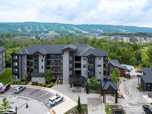 105-16 Beckwith Lane, The Blue Mountains, ON - Outdoor With Balcony With Facade