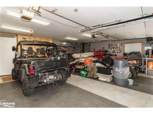 195 Charlies Lane, Huntsville, ON - Indoor Photo Showing Garage