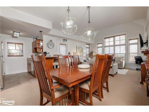 225-125 Fairway Court, The Blue Mountains, ON - Indoor Photo Showing Dining Room