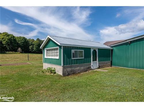 214 North Lancelot Road, Huntsville, ON - Outdoor