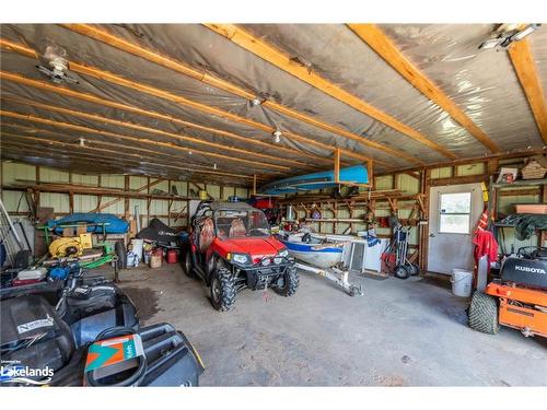 214 North Lancelot Road, Huntsville, ON - Indoor Photo Showing Garage