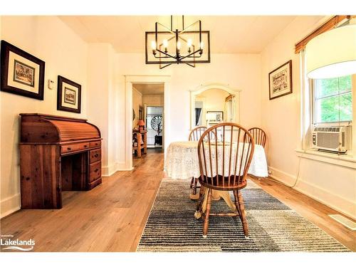 67 Centre Street S, Huntsville, ON - Indoor Photo Showing Dining Room