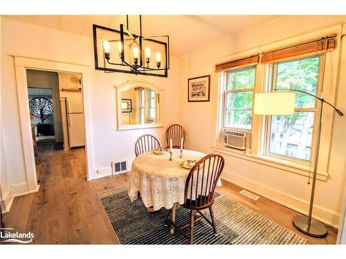 67 Centre Street S, Huntsville, ON - Indoor Photo Showing Dining Room