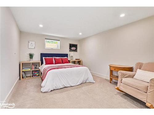 116 Lakeshore Road E, The Blue Mountains, ON - Indoor Photo Showing Bedroom