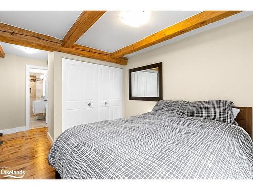 147 Carmichael Crescent, The Blue Mountains, ON - Indoor Photo Showing Bedroom