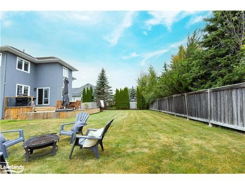 9840 Beachwood Road, Collingwood, ON - Outdoor With Backyard