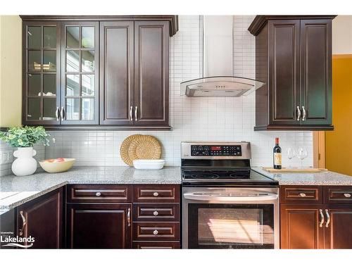 156 Queen'S Bush Road, Meaford Municipality, ON - Indoor Photo Showing Kitchen