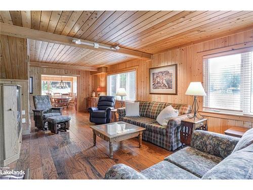 1159 Island Park Rd, Port Carling, ON - Indoor Photo Showing Living Room