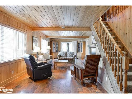 1159 Island Park Rd, Port Carling, ON - Indoor