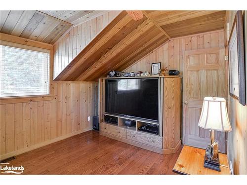 1159 Island Park Rd, Port Carling, ON - Indoor Photo Showing Other Room