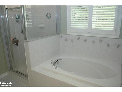 7 Sparrow Lane, Wasaga Beach, ON - Indoor Photo Showing Bathroom